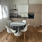 Elegante In Centro *