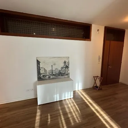 아파트 Elegante In Centro