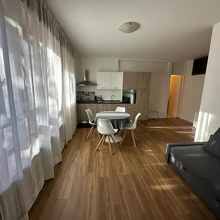 Elegante In Centro * Udine